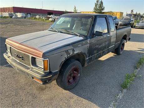 1993 GMC SLE Sonoma